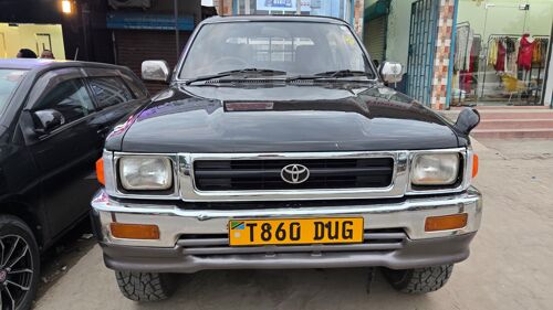 Hilux double cabin Pickup 3L