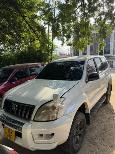 TOYOTA PRADO 120 
