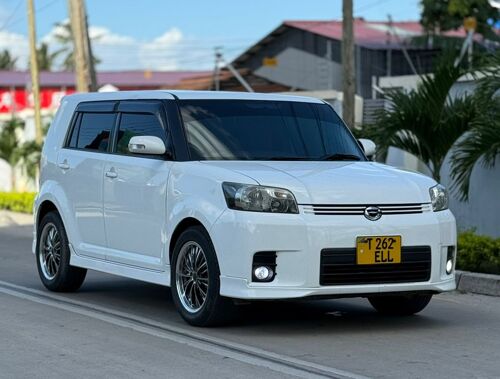 Toyota Rumion ELL