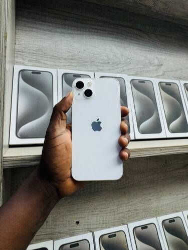 iPhone 13 