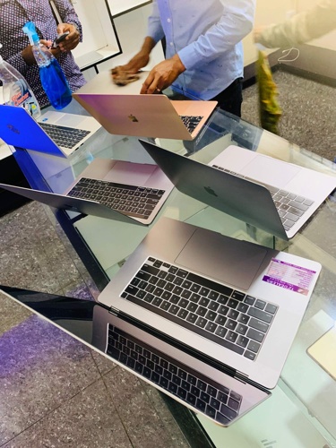 macbook pro 2018 core i5