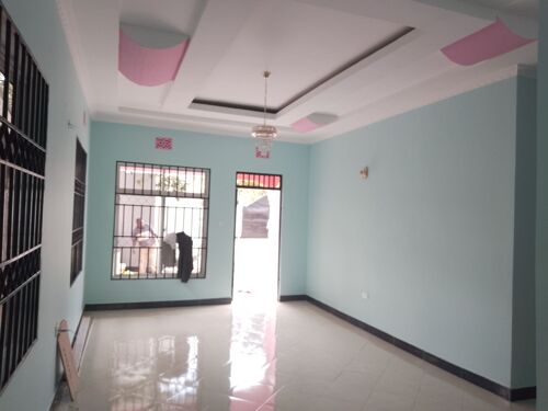 3bedr.new house for rent njiro