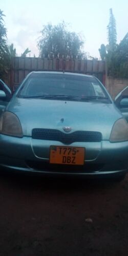 Vitz 1.0L