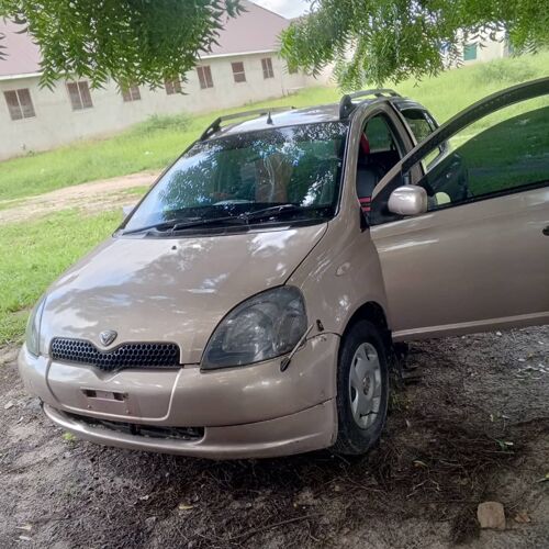 Vitz old model 