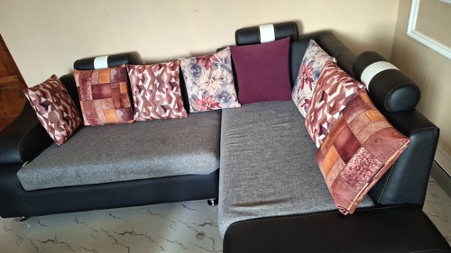 Kochi sofa 