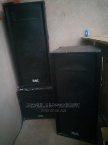 Fideck original speakers