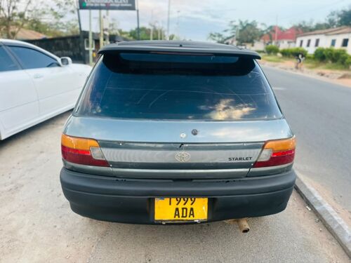 Toyota starlet 