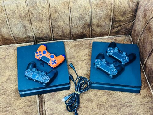 PS 4 2pads slim 