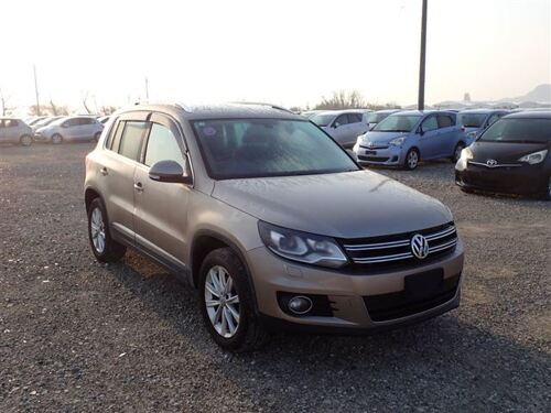 VOLKSWAGEN : TIGUAN 2014 