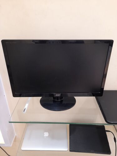 Acer monitor 22 inches 