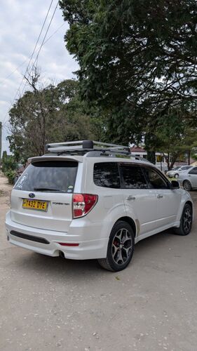 Subaru forester Nzuri Sana 