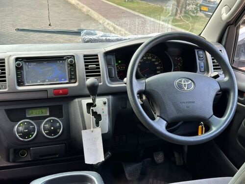 QUANTUM HIACE 