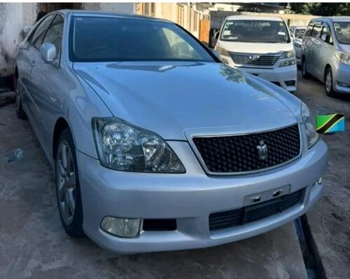 CROWN NAUZA NEW SAFI