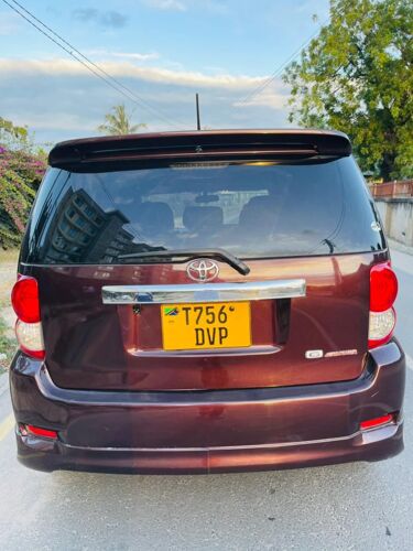 TOYOTA  RUMION 