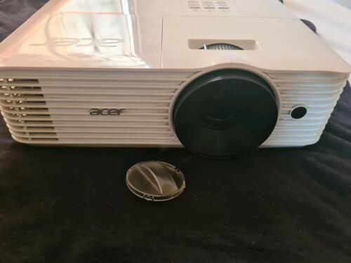 ACER Projector