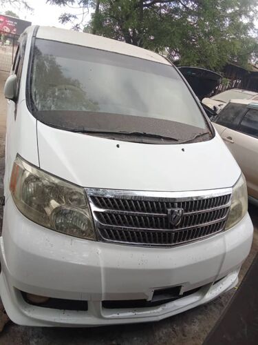 Toyota Alphard 