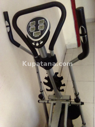 Mashine ya mazoezi ( Elliptical machine )