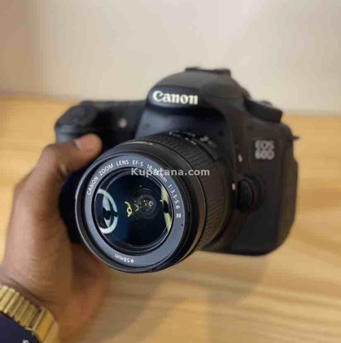 CANON 60D CAMERA 