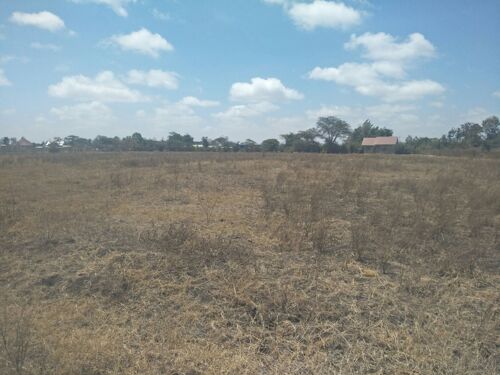 Shamba linauzwa