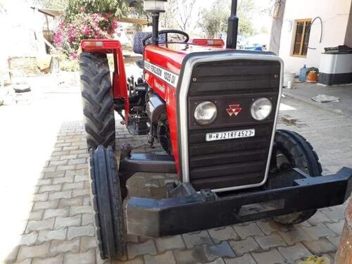 TRACTOR JIPYA