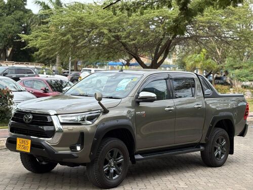 TOYOTA HILUX For Sale 