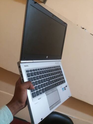Laptop Kali HP 