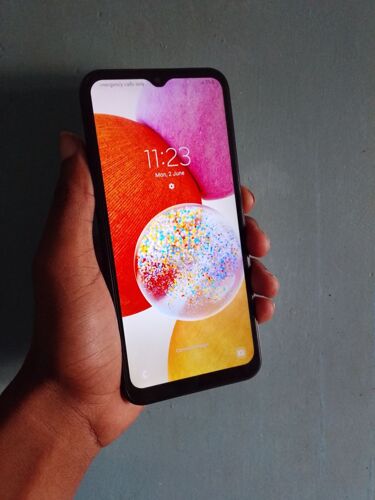 Samsung A14