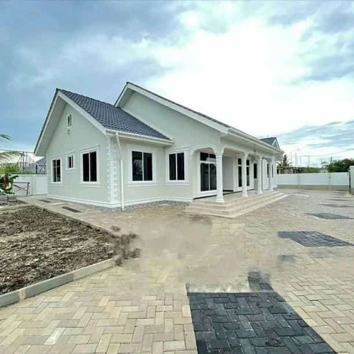 HOUSE FOR RENT