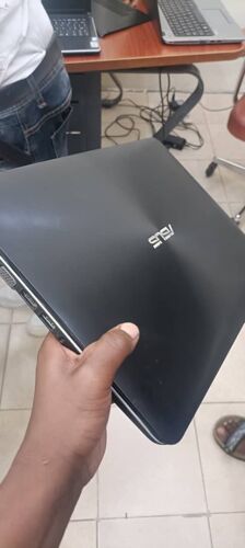 Asus core i3 RAM 4GB HDD 500GB