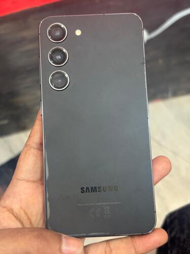 Samsung S23 plus