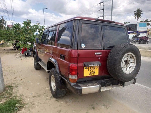 Toyota Landcruiser Prado2