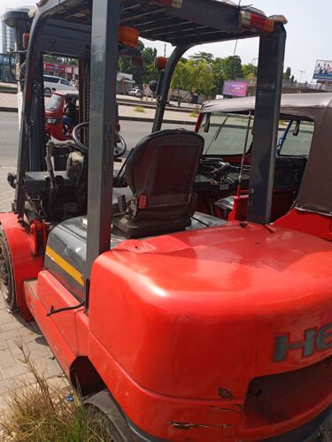 USED FORKLIFTS IN DAR