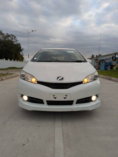 NAUZA TOYOTA WISH MPYA 