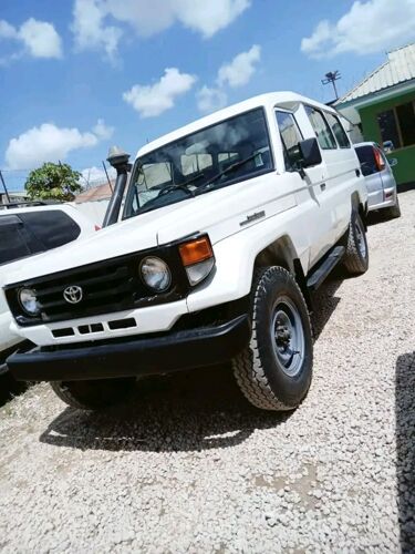TOYOTA LAND CRUISER ML45