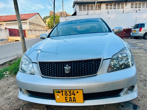 Toyota Crown Athlete EAA