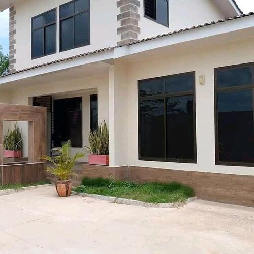 House For Rent at Masaki Haileselasi Road