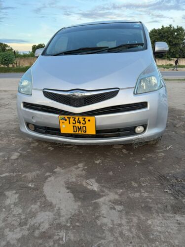 Toyota Ractis 1490cc 