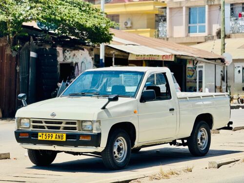 Nissan dustan lipa cash /mkopo