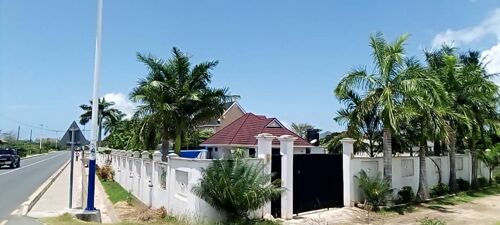 Mbezi beach house for sale
