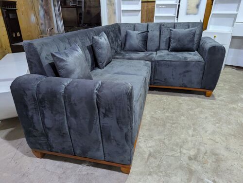 SOFA SET CLASSIC SANA MPYA 5X6