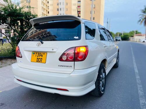 Toyota HARRIER, no DCR in Dar