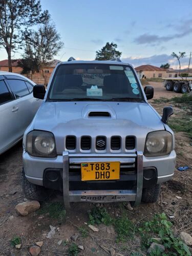 SUZUKI JIMMY 