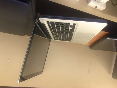 Macbook pro core i5