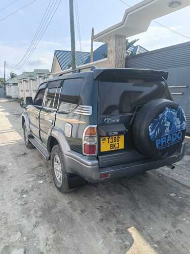 NAUZA TOYOTA PRADO