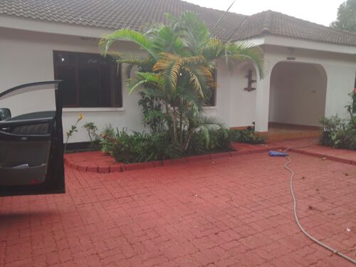 3BEDR.HOUSE FOR RENT AT AGM PP