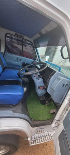 ISUZU ELF 4JA1 DIESEL BOX 2 T