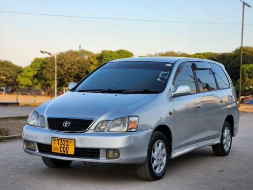 Toyota Gaia 