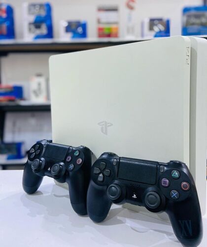 PS4 SLIM