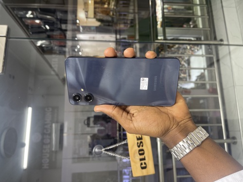 Samsung a06