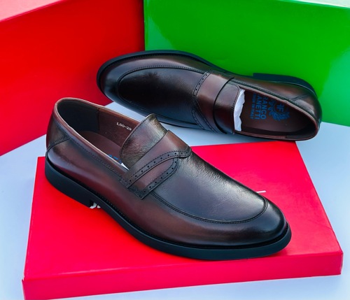 OFFICIAL SHOES 